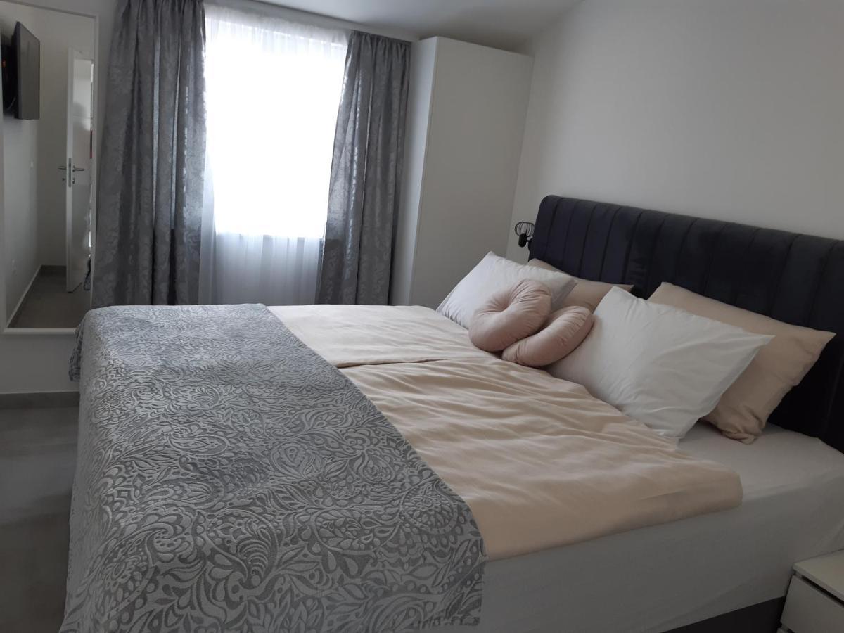 Apartments Croatiasun โวดีเซ ภายนอก รูปภาพ