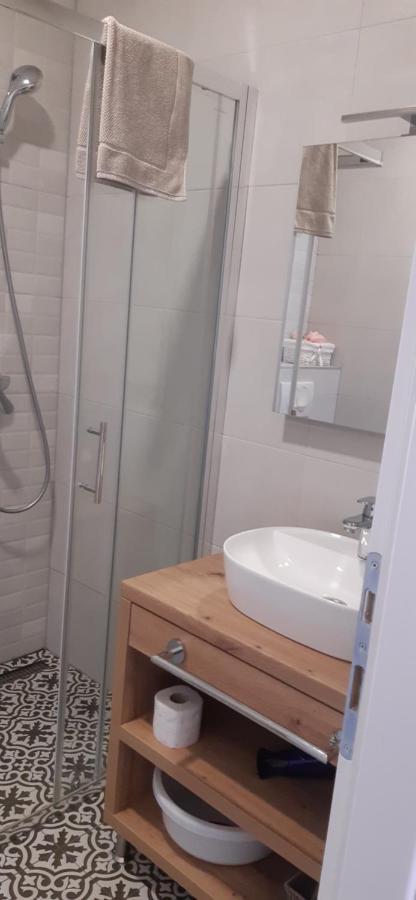 Apartments Croatiasun โวดีเซ ภายนอก รูปภาพ