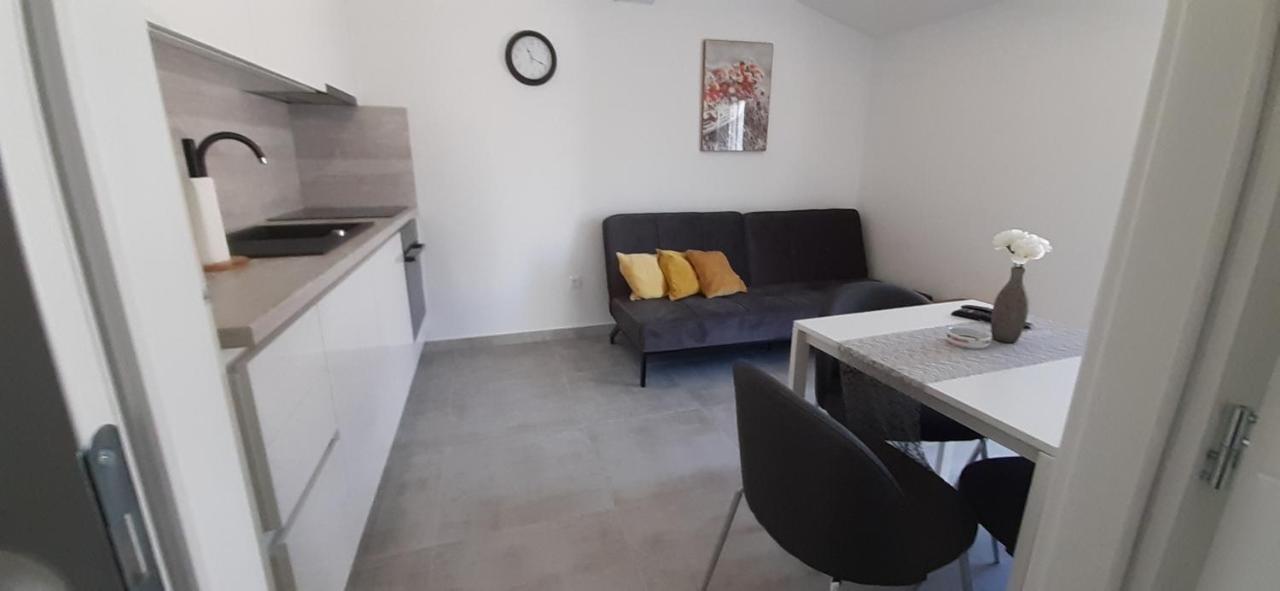 Apartments Croatiasun โวดีเซ ภายนอก รูปภาพ